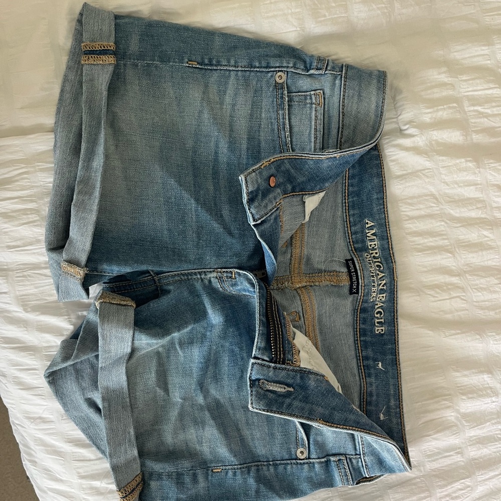 American Eagle Outfitters Blue Distressed Jeans
